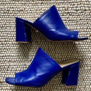 Maryam Nassir Zadeh slides size 39